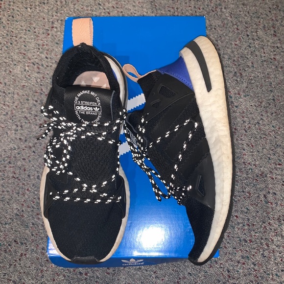 Adidas Arkyns! - Picture 1 of 7